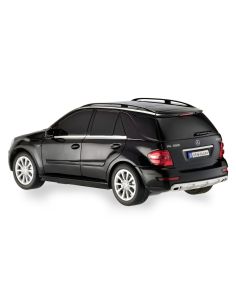 Groupon_Tasveer_813_03_Mercedes_Benz_MClass_Black 2