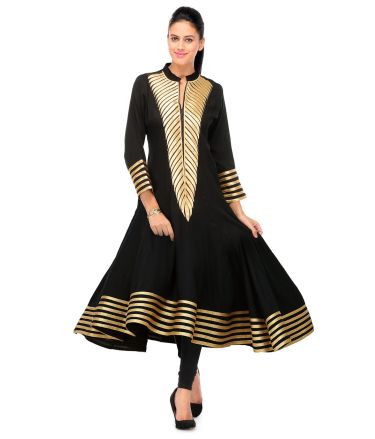 Priyanka_Tasveer_1484_01_Anarkali_Blck