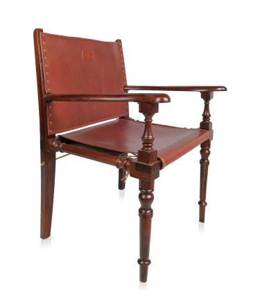 Set 04 J&R Guram Ross chair
