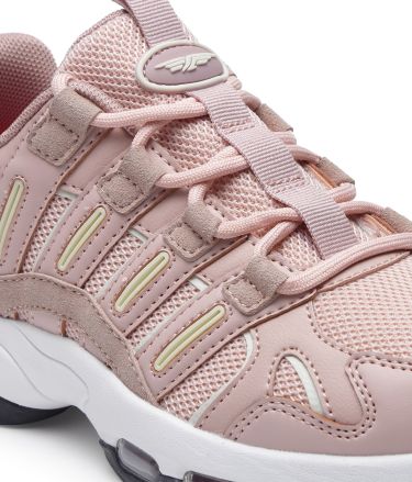 RedTape_Tasveer_A1253_16