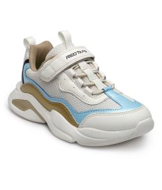 RedTape_Tasveer_A1222_06 2