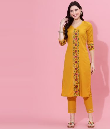 Sanisa_Leemboodi_Tasveer_A2079_03