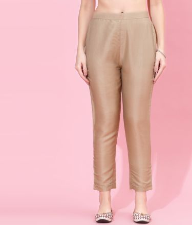 Sanisa_Leemboodi_Tasveer_A2101_01