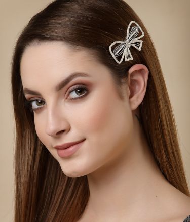 Panash_Tasveer_A1544_45