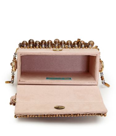 Bijoux_Tasveer_A2010_05