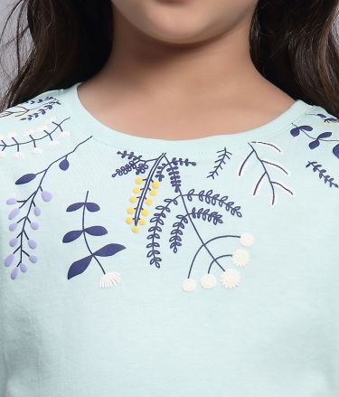 RedTape_Tasveer_A1595_45