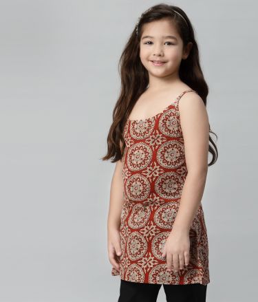 RedTape_Tasveer_A1595_40