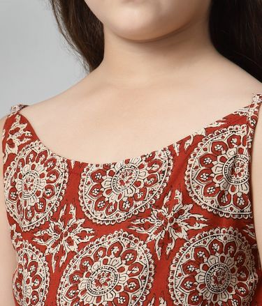 RedTape_Tasveer_A1595_40