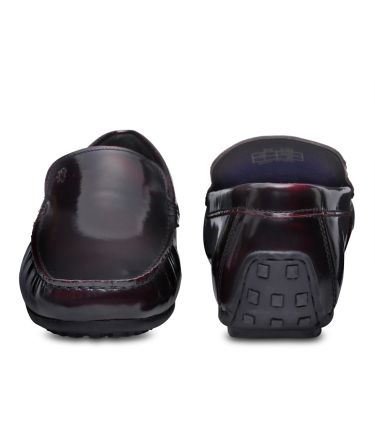 RedTape_Tasveer_A1222_02