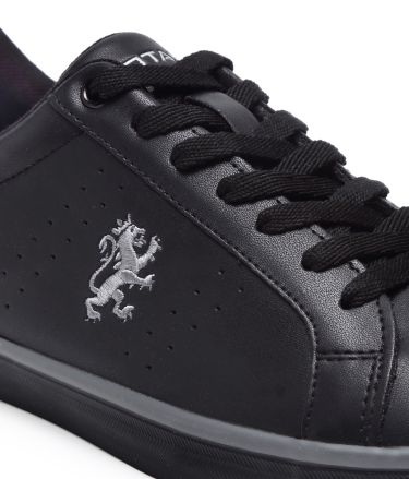 RedTape_Tasveer_A1222_06