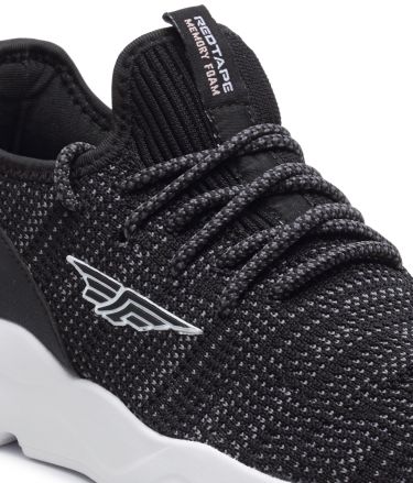 RedTape_Tasveer_A1222_09