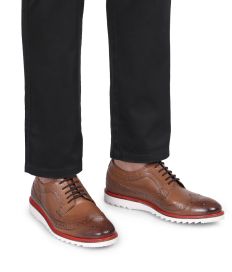 HatsOff_NobleCurve_Tasveer_A1661_04 2