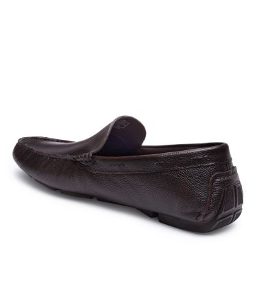 RedTape_Tasveer_A1222_04