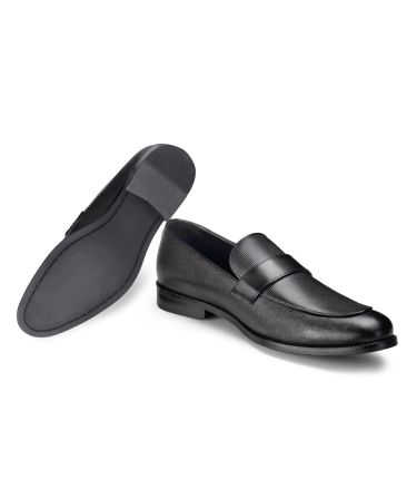 HatsOff_NobleCurve_Tasveer_A1661_12