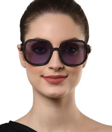 Sasha_Tasveer_A1571_15