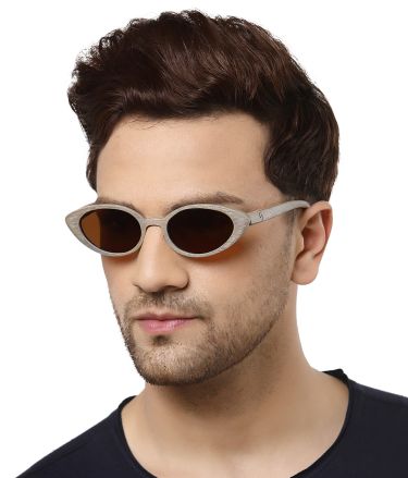 Sasha_Tasveer_A1571_25