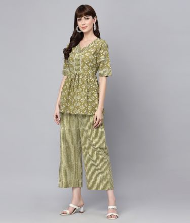 Ragavi_Tasveer_A2206_10