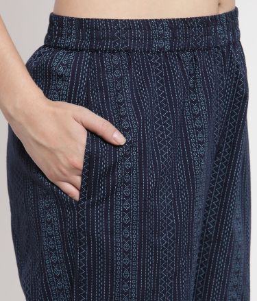 Yuris_Tasveer_A1131_02