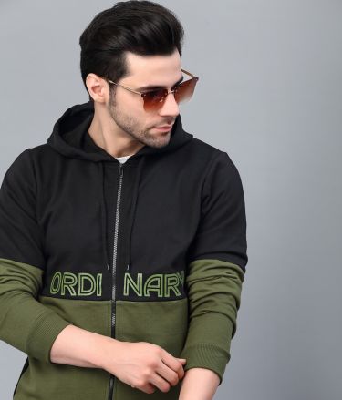 Rigo_Tasveer_A2247_16