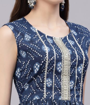 Stylum_Tasveer_A2243_02