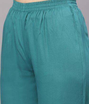 Stylum_Tasveer_A2203_05