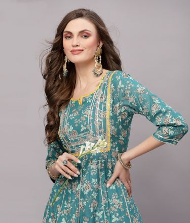 Stylum_Tasveer_A2203_05