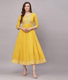 Stylum_Tasveer_A2203_04 2