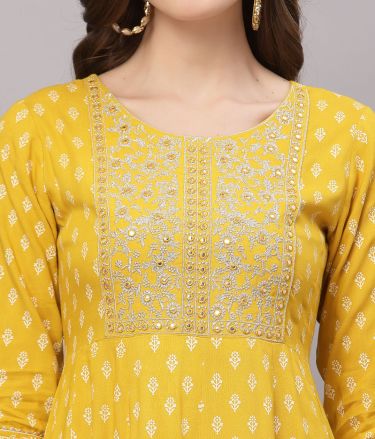 Stylum_Tasveer_A2203_04