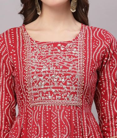 Stylum_Tasveer_A2203_03