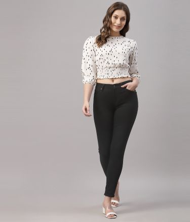 Selvia_Leemboodi_Tasveer_A1684_12