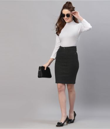 Friskers_Tasveer_A1693_10