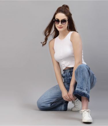 Friskers_Tasveer_A1693_12