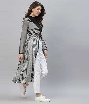 Kassually_Tasveer_A1978_08