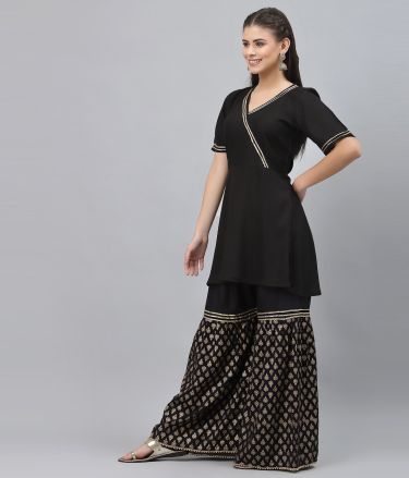 StudioRasa_Tasveer_A1084_23