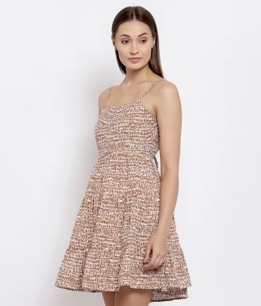 Ayrolane_Tasveer_A1211_02