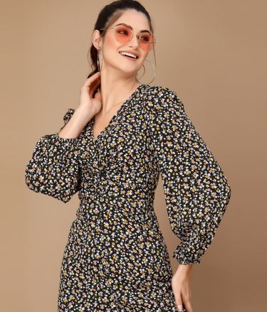 Kassually_Tasveer_A2240_09