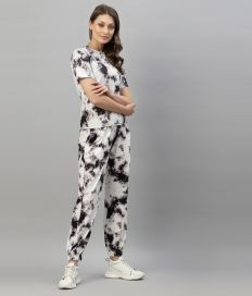 Selvia_Leemboodi_Tasveer_A1926_04 2