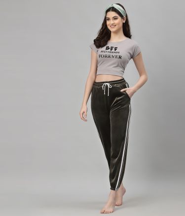 Neudis_Tasveer_A1541_06