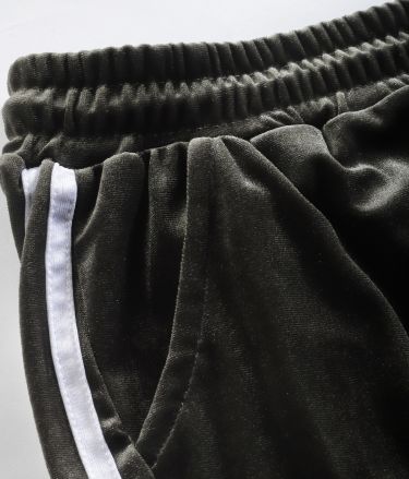 Neudis_Tasveer_A1541_06