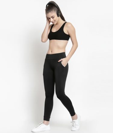 Selvia_Leemboodi_Tasveer_A1167_25