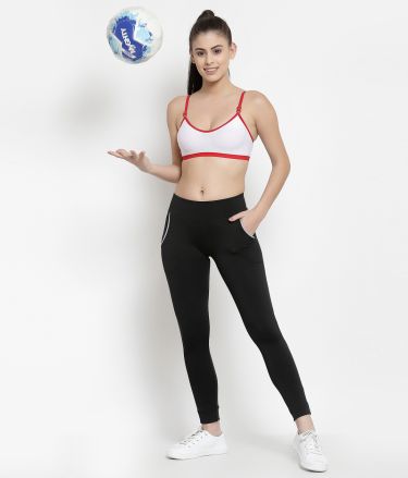 Selvia_Leemboodi_Tasveer_A1167_12