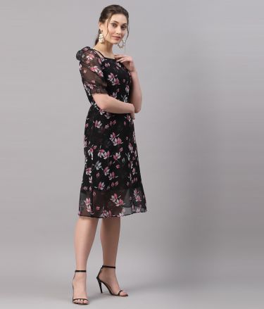 Selvia_Leemboodi_Tasveer_A1700_44