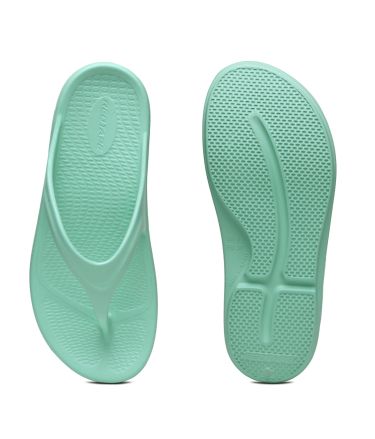 Redtape_Tasveer_A1354_04