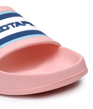 Redtape_Tasveer_A1354_03