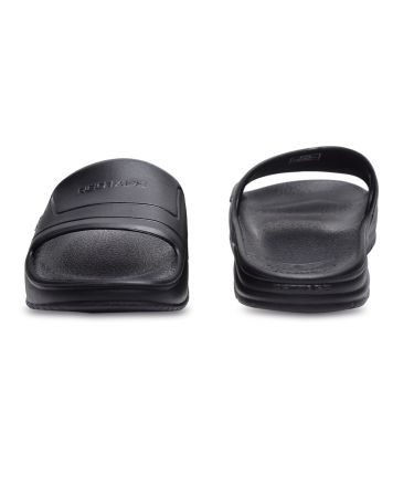 Redtape_Tasveer_A1253_02