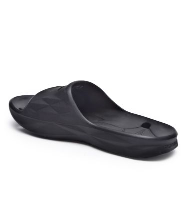 Redtape_Tasveer_A1253_01