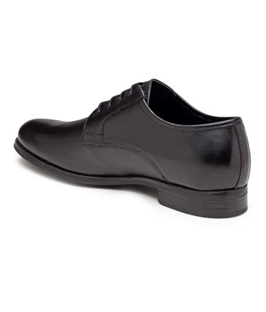 RedTape_Tasveer_A1397_13