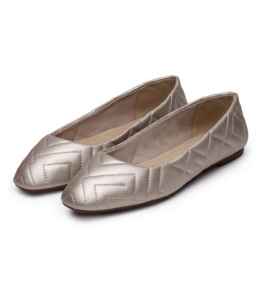 RedTape_Tasveer_A1354_01