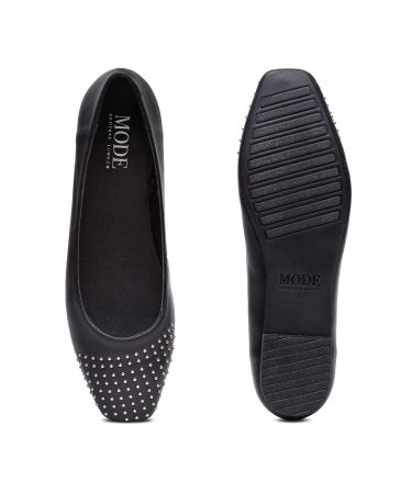 RedTape_Tasveer_A1354_02