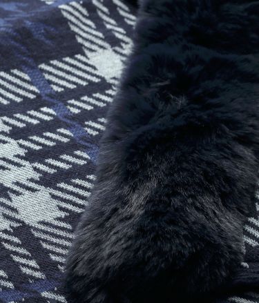 Mafadeny_Tasveer_A2212_107